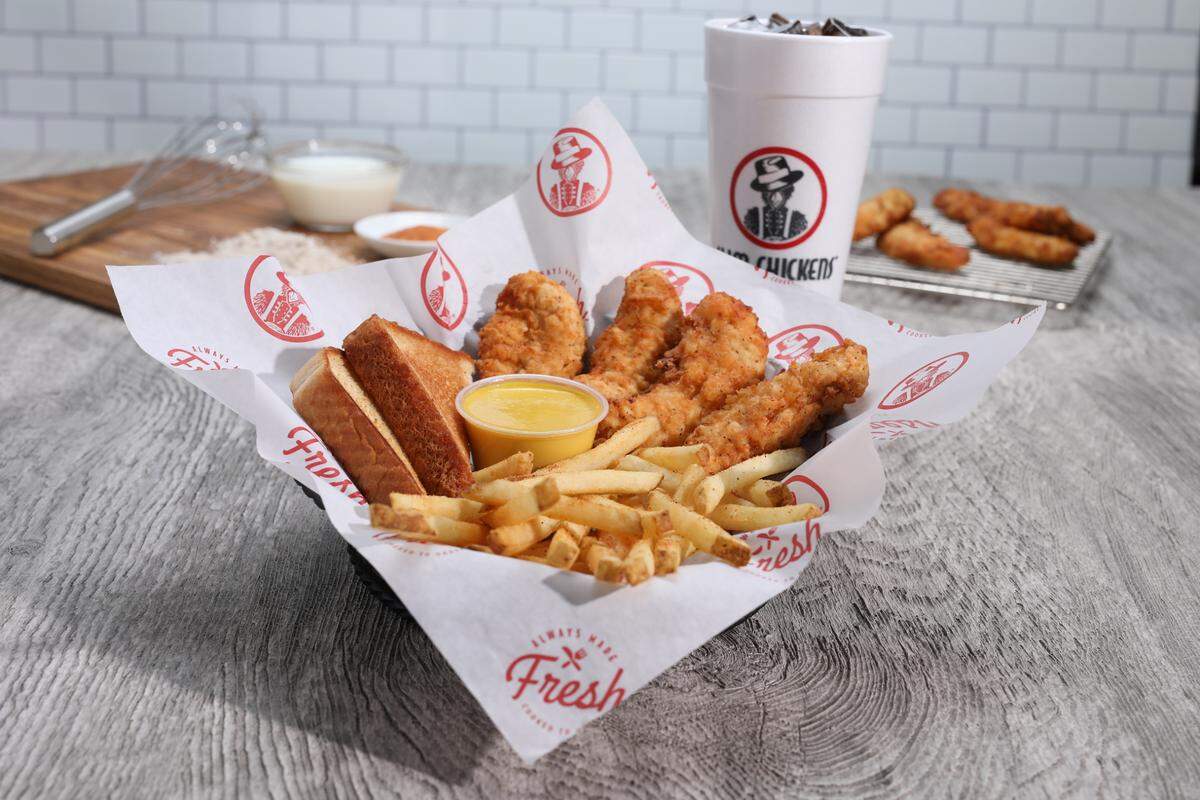 Slim Chickens’ menu includes wings and tenders, wraps and salads, plus desserts served in a jar. Sides include fried pickles, fried okra and macaroni and cheese.