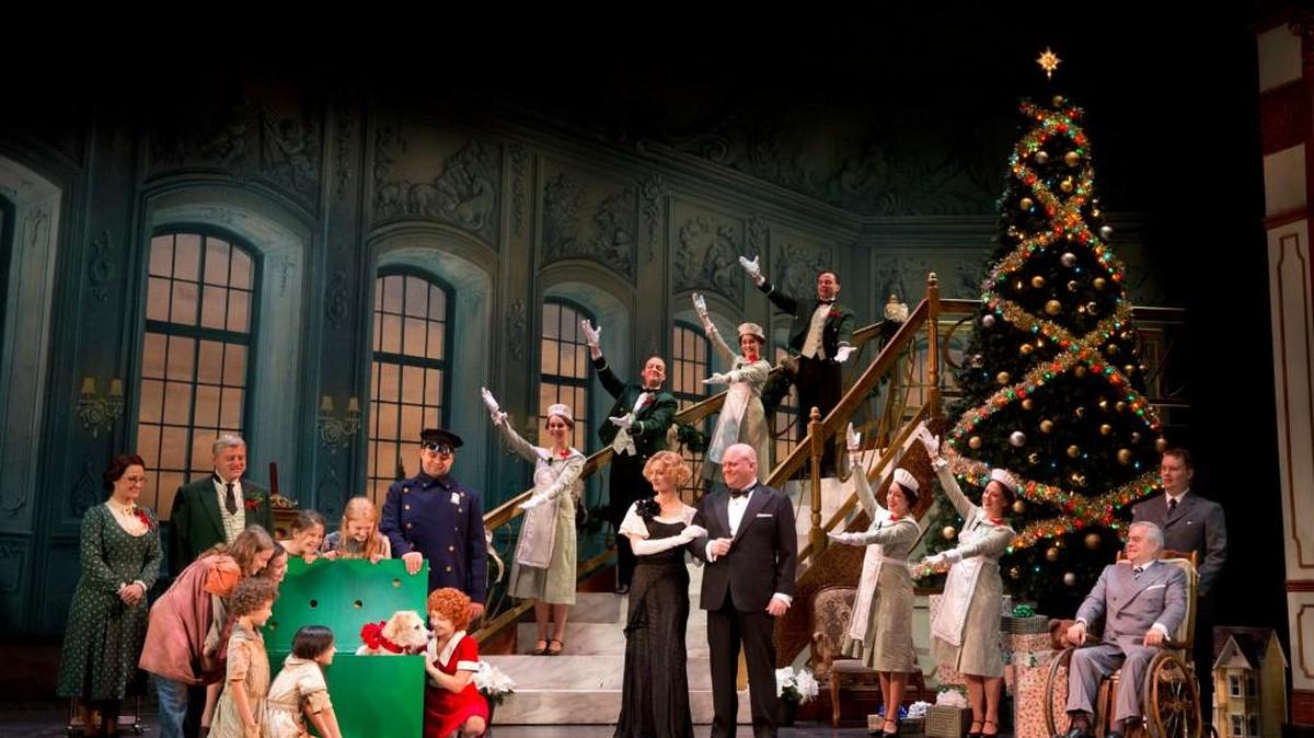 The musical “Annie” will be in Macon for performances at the Grand Opera House on Monday and Tuesday.