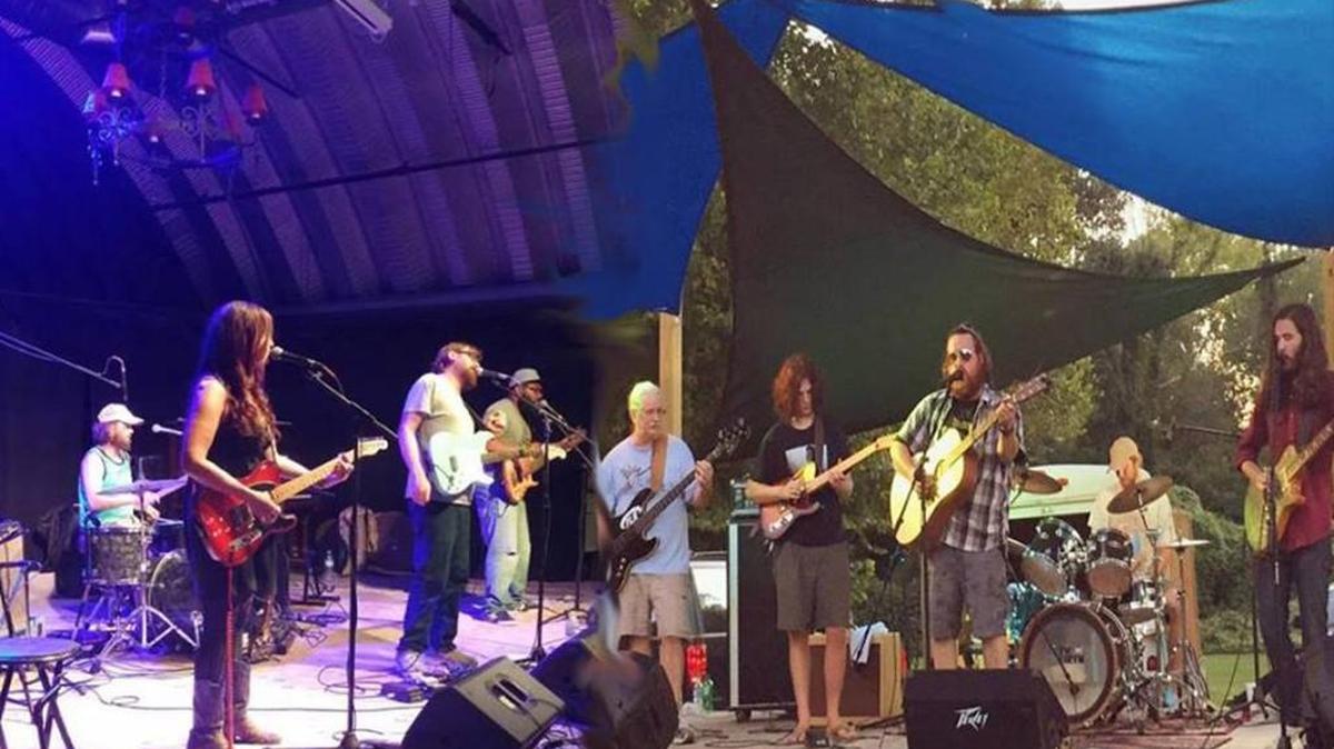 Josh Roberts & the Hinges