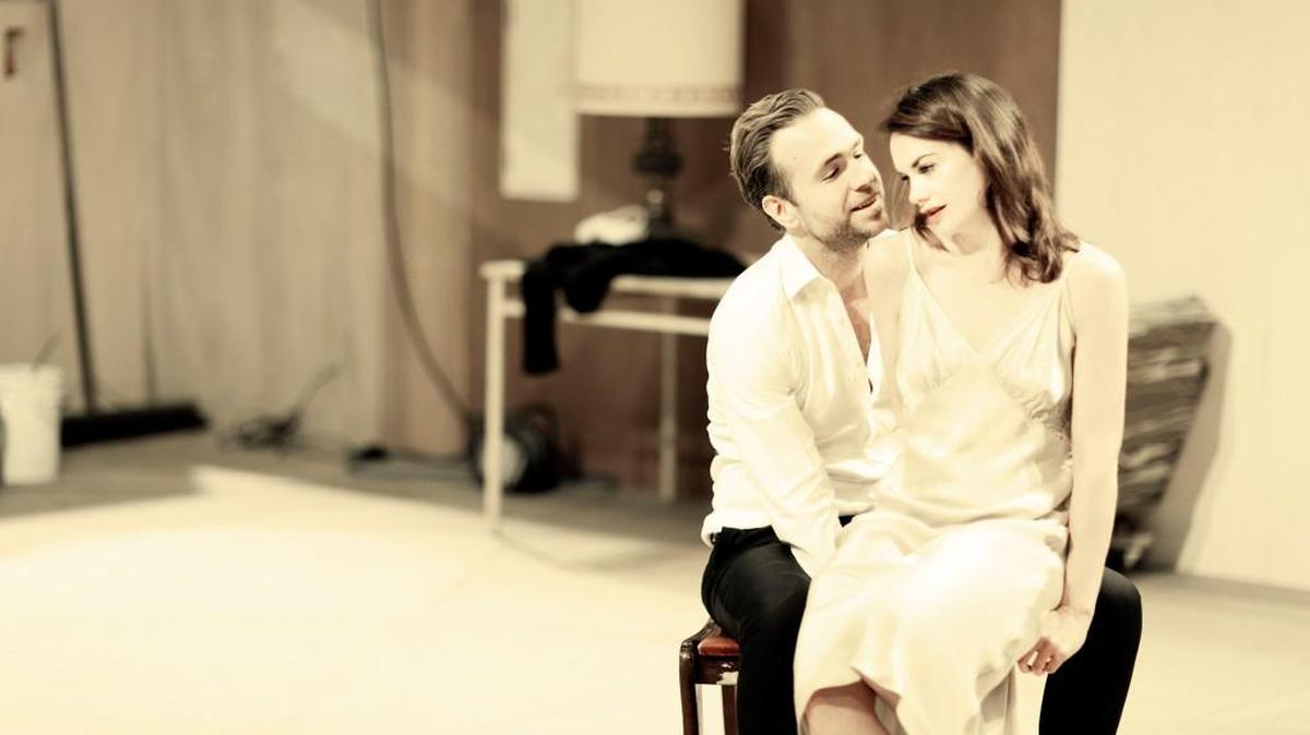 Rafe Spall and Ruth Wilson star in the National Theatre production of “Hedda Gabler,” being broadcast Sunday to the Douglass Theatre.