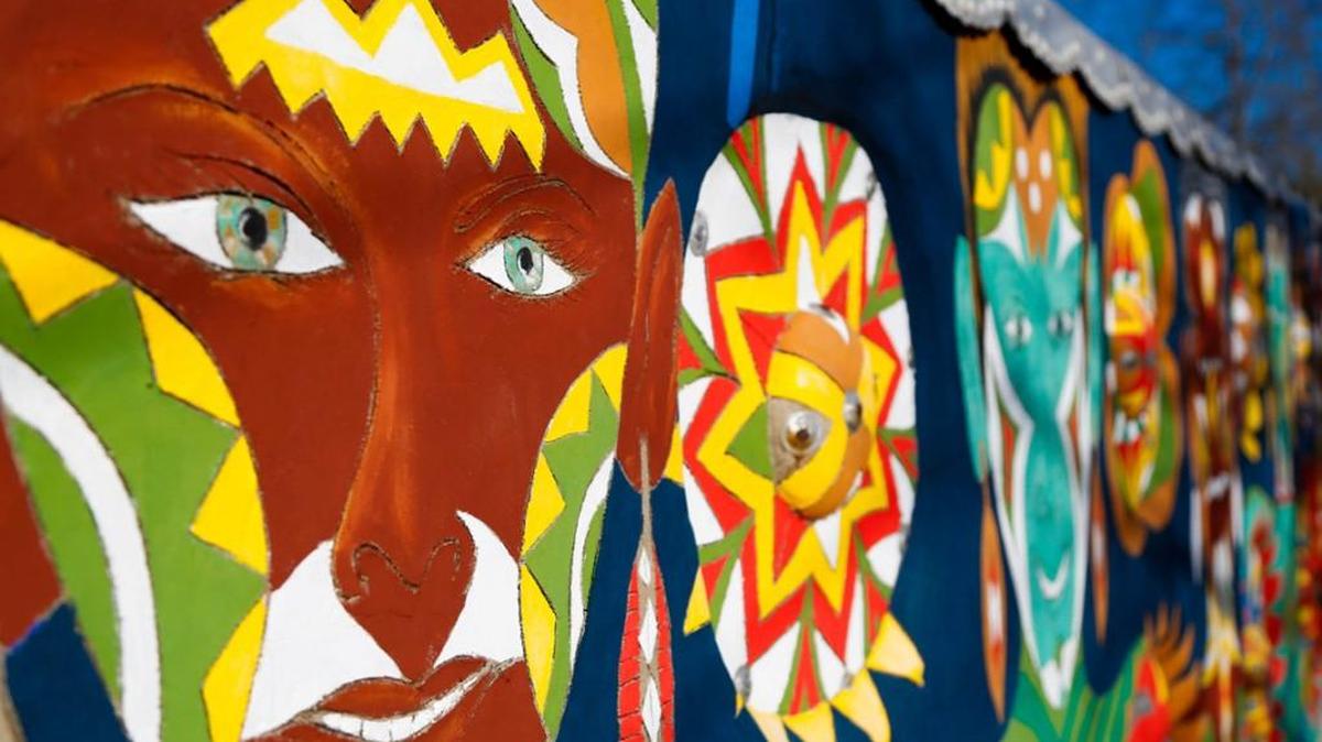 See the art of Pasaquan.