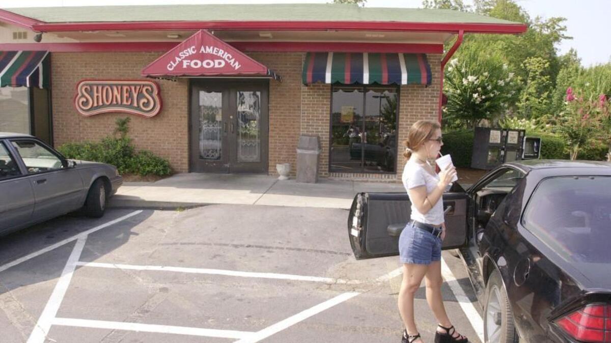 The Shoney’s on Arkwright Road in 2000.