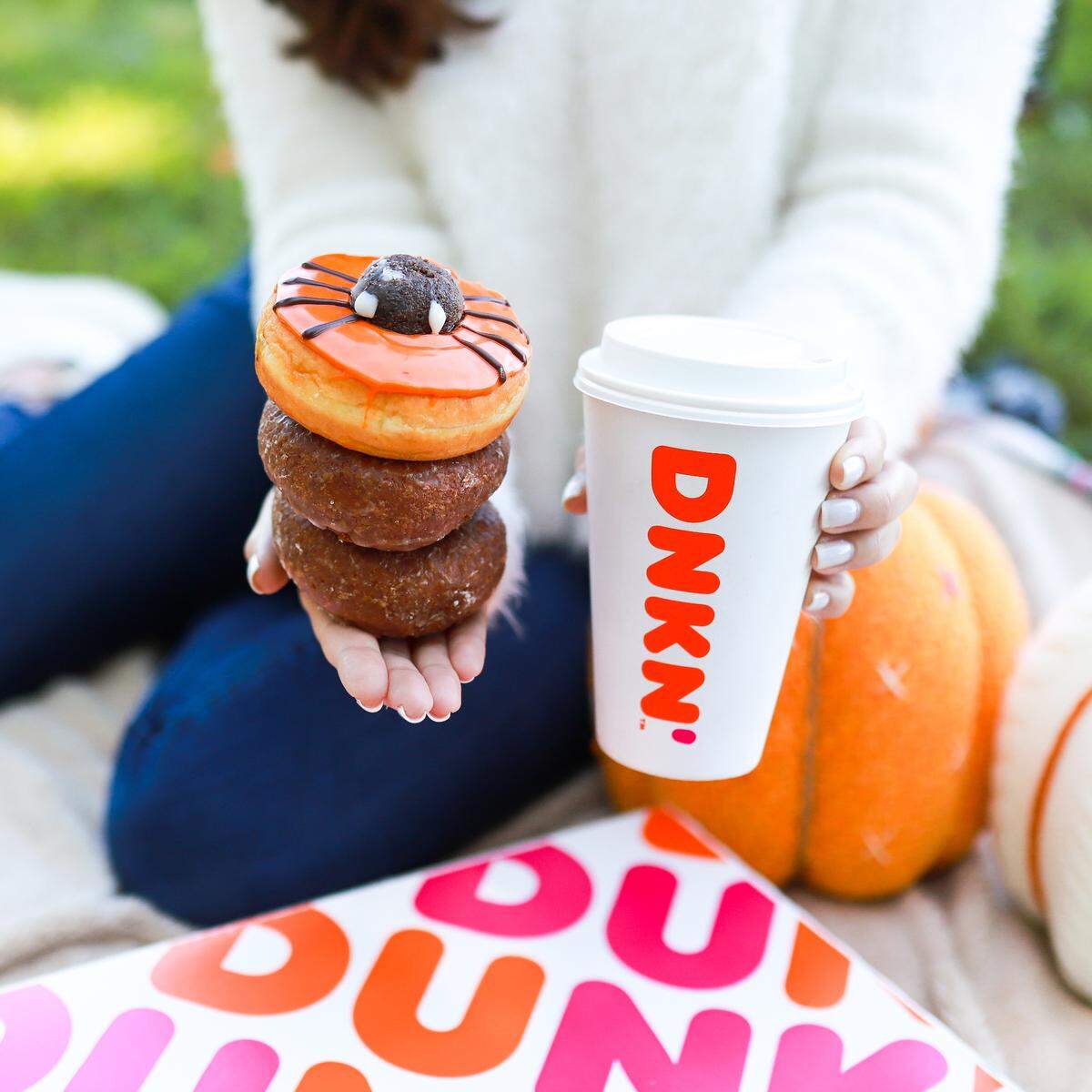 Less pizza, more coffee: Where the LaRosa’s Pizzeria closed on Richmond Road will become a Dunkin’ to serve coffee and doughnuts.