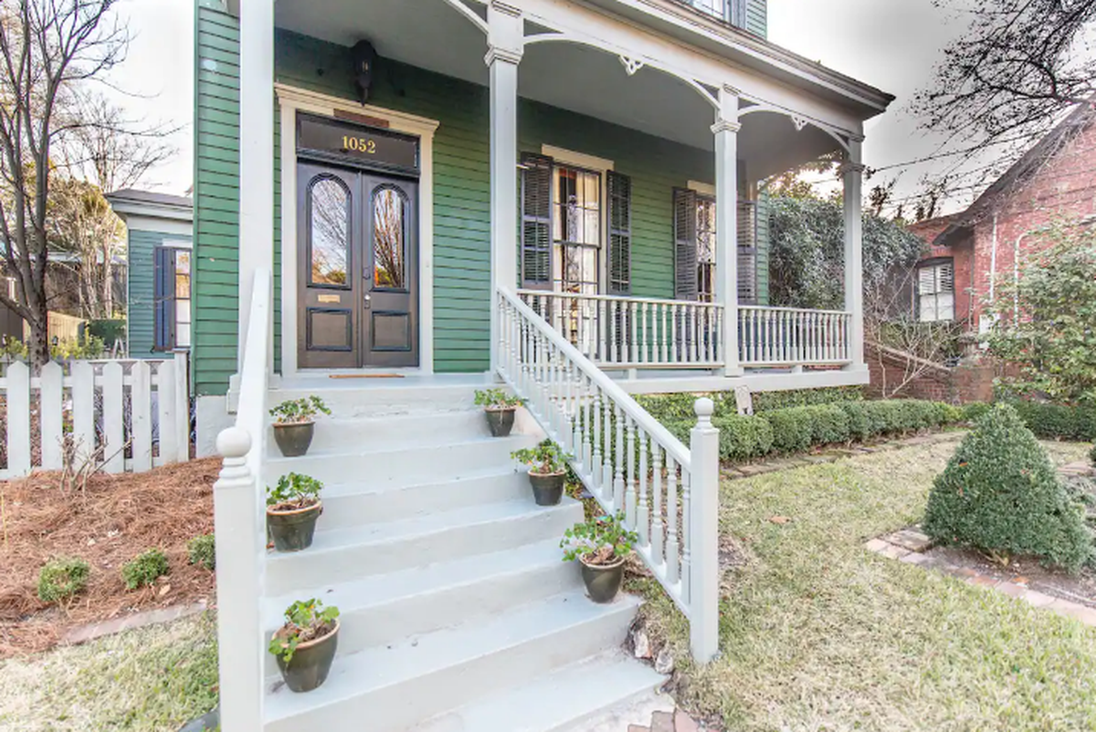 Luxurious Macon home with a private courtyard and garden.