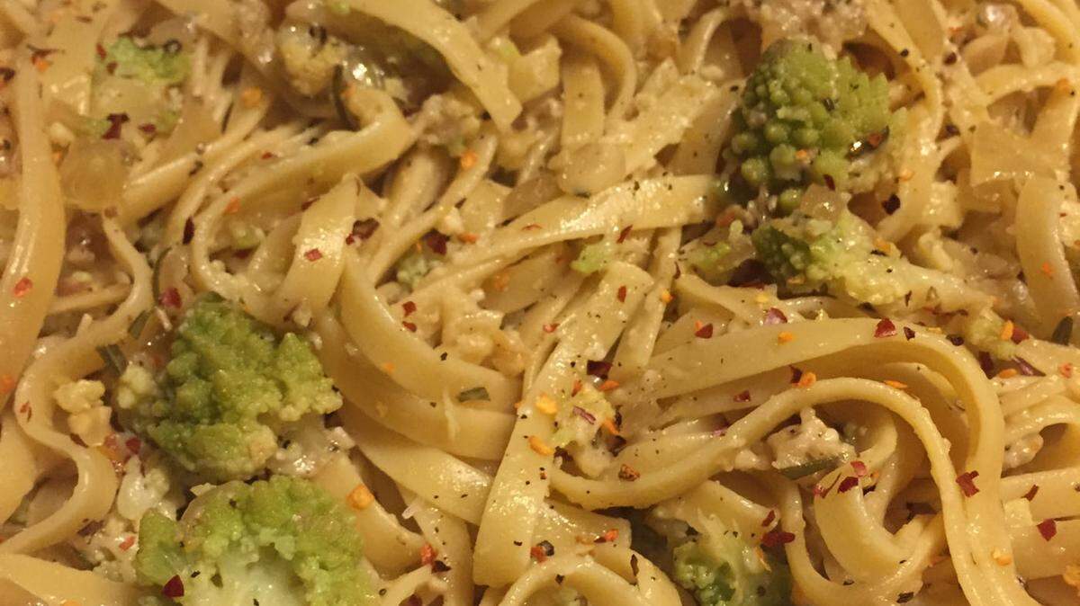 Fettucini Cacio e Pepe with Romanesco combines pasta, cheese and romanesco, a green cruciferous vegetable.