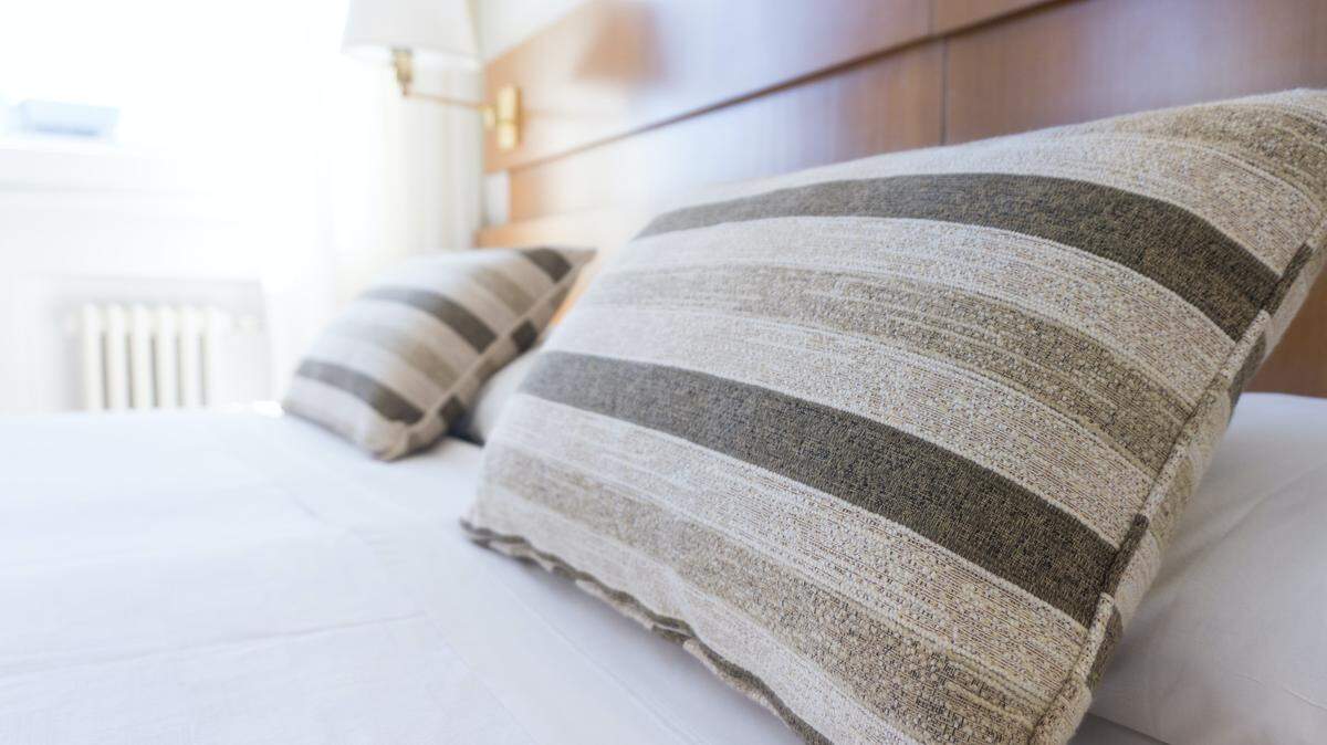 Bed bugs can ruin vacations. Here’s how to spot them & prevent them.