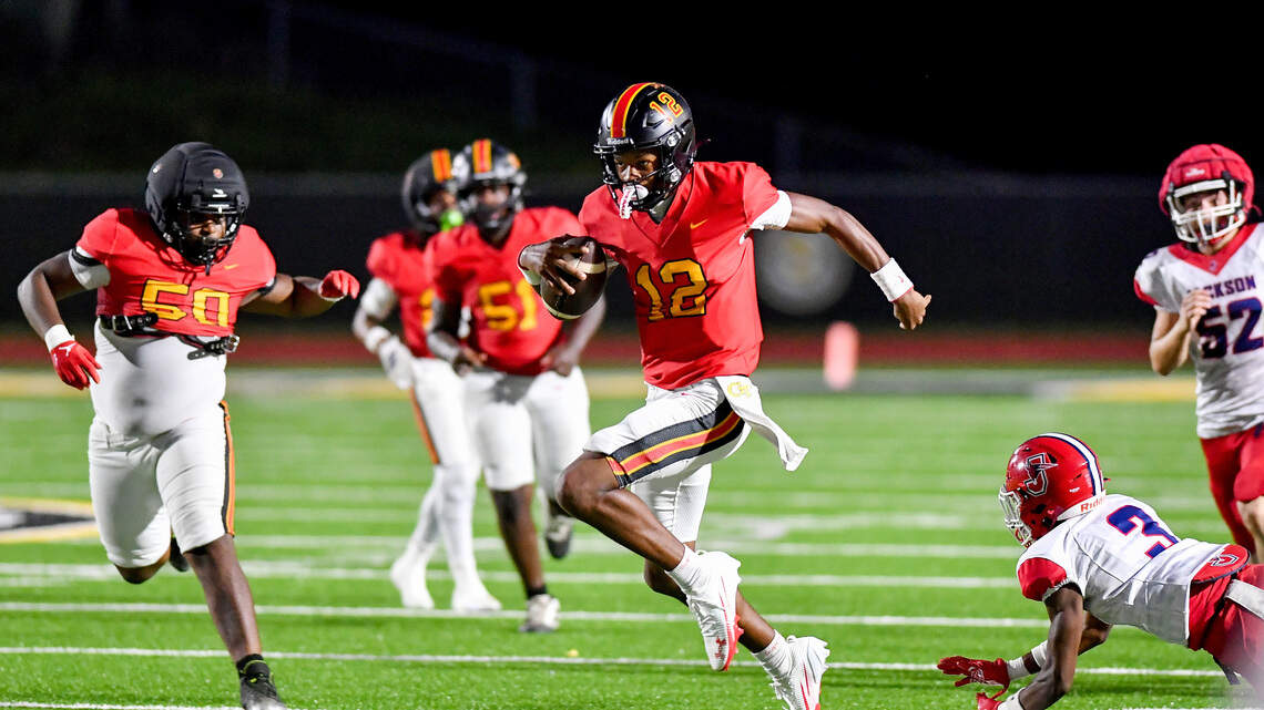 Northeast explodes in second half, defeats Jackson 49-10 to open region play