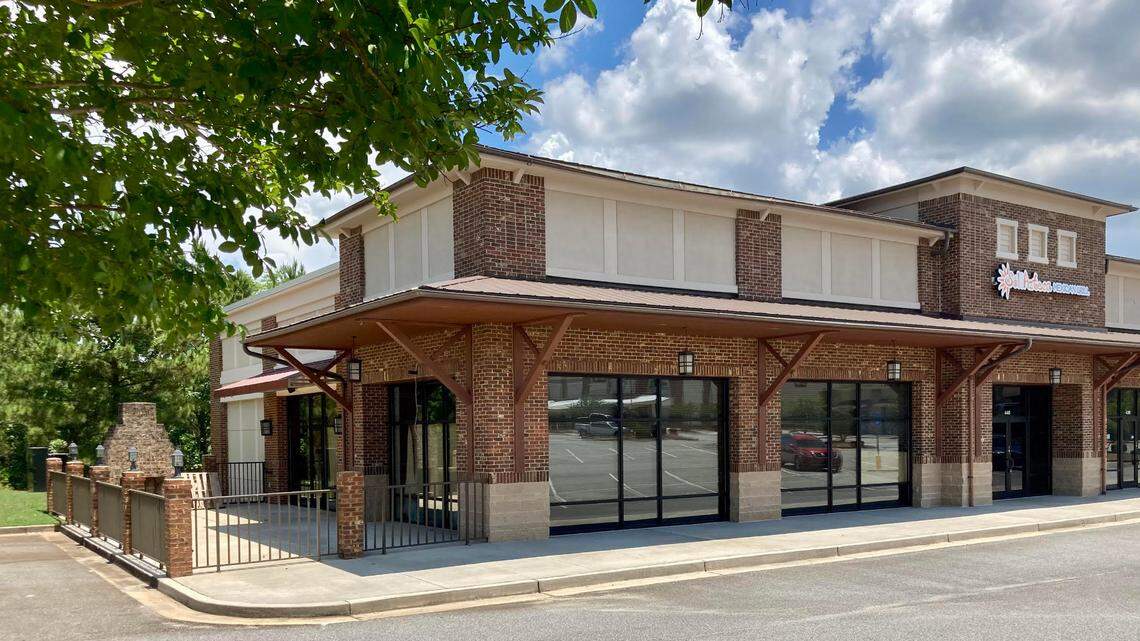 Another Broken Egg Cafe, Crumbl Cookies and new Mexican spot coming to Warner Robins