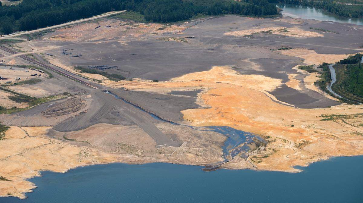 A part of the coal ash pond adjacent to Georgia Power’s Plant Scherer, seen from the air in August 2019.