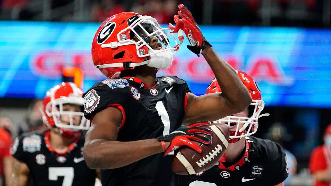 Happy New Year: Georgia rallies to upend Cincinnati in bowl, end season on high note