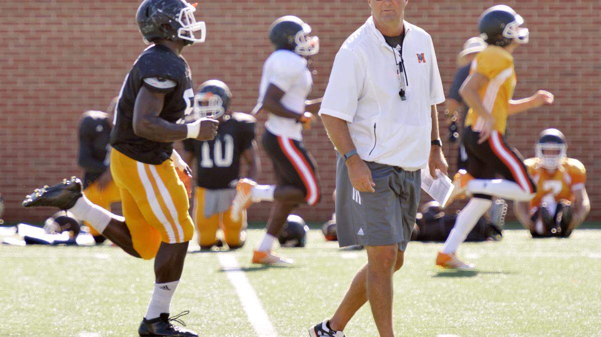 Mercer head coach Bobby Lamb’s program enters its third season Saturday with a record of 16-8.
