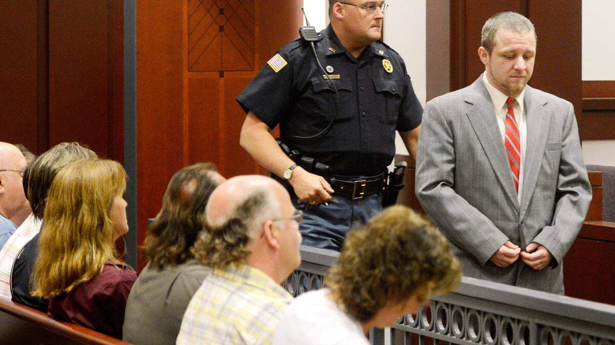 William Allen Slaton walks into a Houston County courtroom during his 2013 murder trial in connection to the April 10, 2012, slaying of 25-year-old Justin Klaffka.