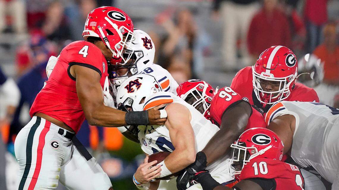 UGA travels to take on Auburn and former Middle GA stars Tyler Fromm, Wesley Steiner