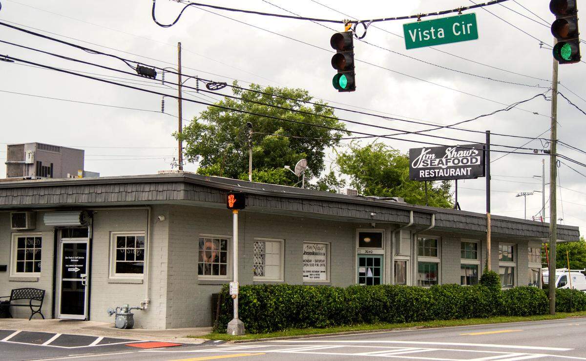 Jim Shaw’s located ta 3040 Vineville Ave. in Macon.