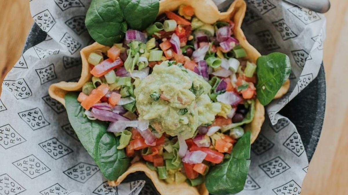Surcheros is known for its made-to-order Tex-Mex food of burritos, tacos, nachos, quesadillas, salads and bowls. Guests can choose from a variety of meats, toppings and sauces.
