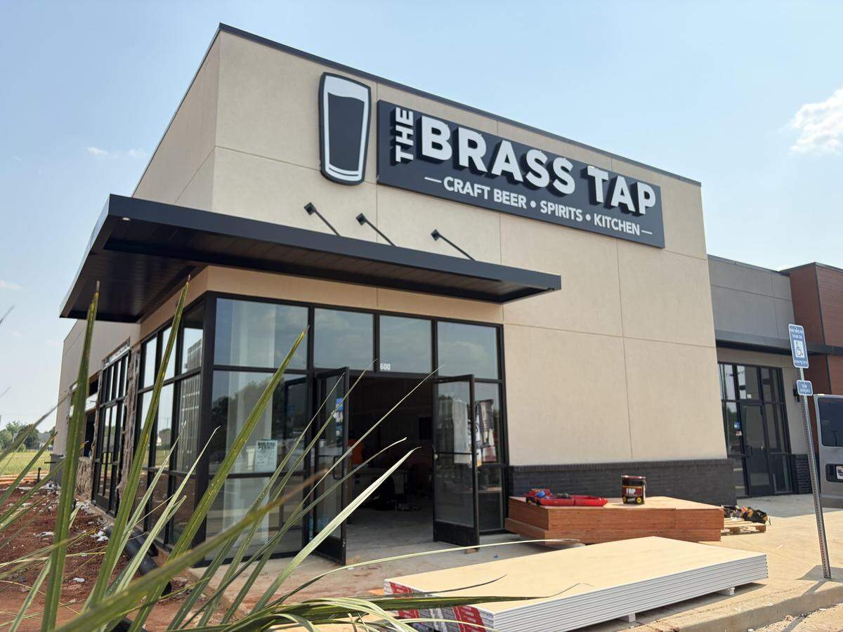 The Brass Tap is getting closer to opening at the new Shops at Aria off Russell Parkway in Warner Robins.