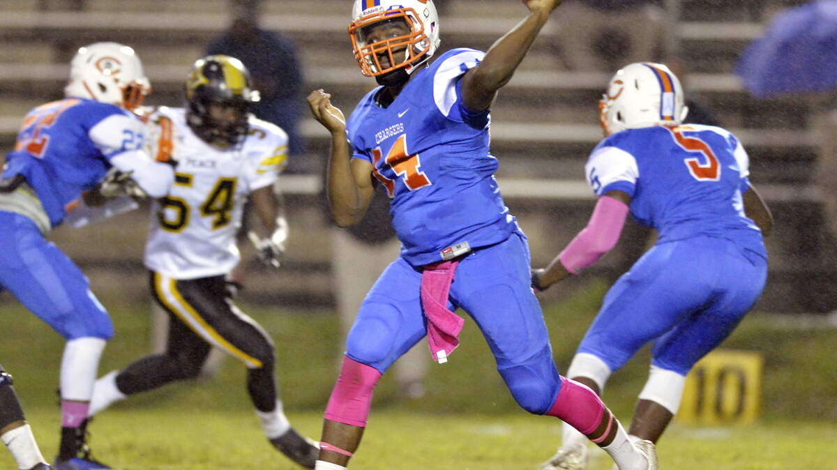 Central quarterback Derrick Evans (14) has yet to throw an interception through six games this season.