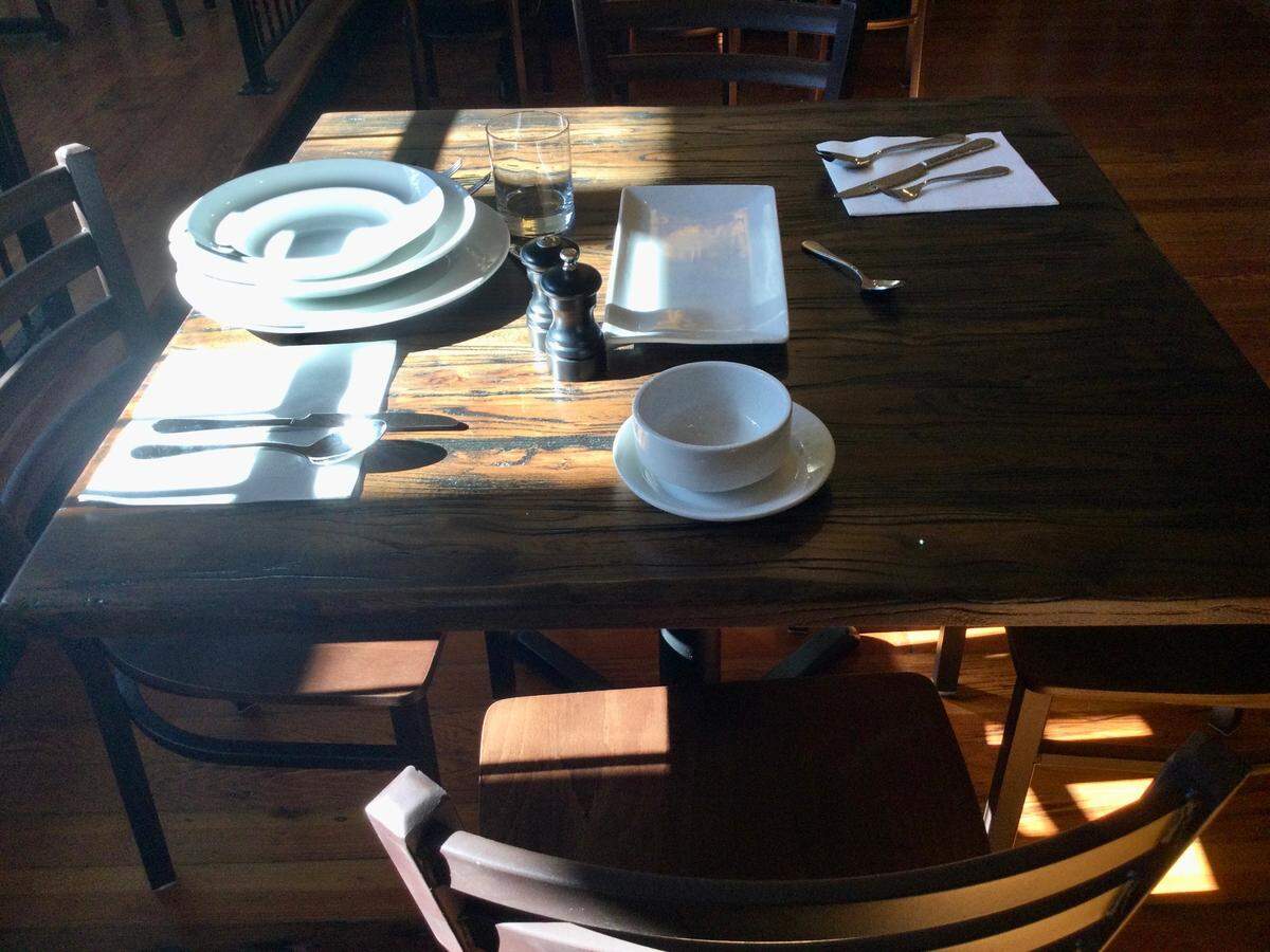 A table at Oliver Perry’s, a new fine dining restaurant opening in early 2022 at 805 Carroll St. in downtown Perry.