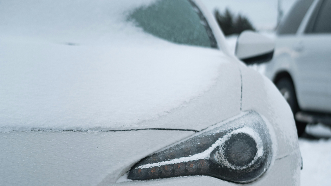Is it OK to drive with ice on your windshield?