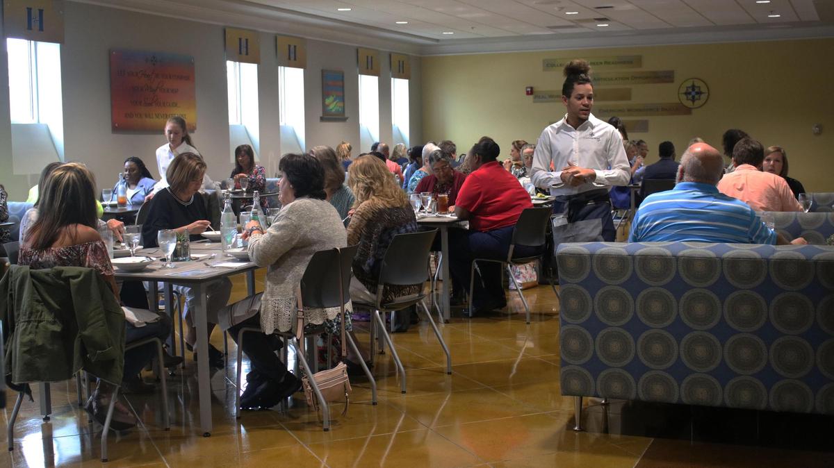 Compass Rose Cafe, ran by Bibb-County high school students, reopened on Friday, October 19.
