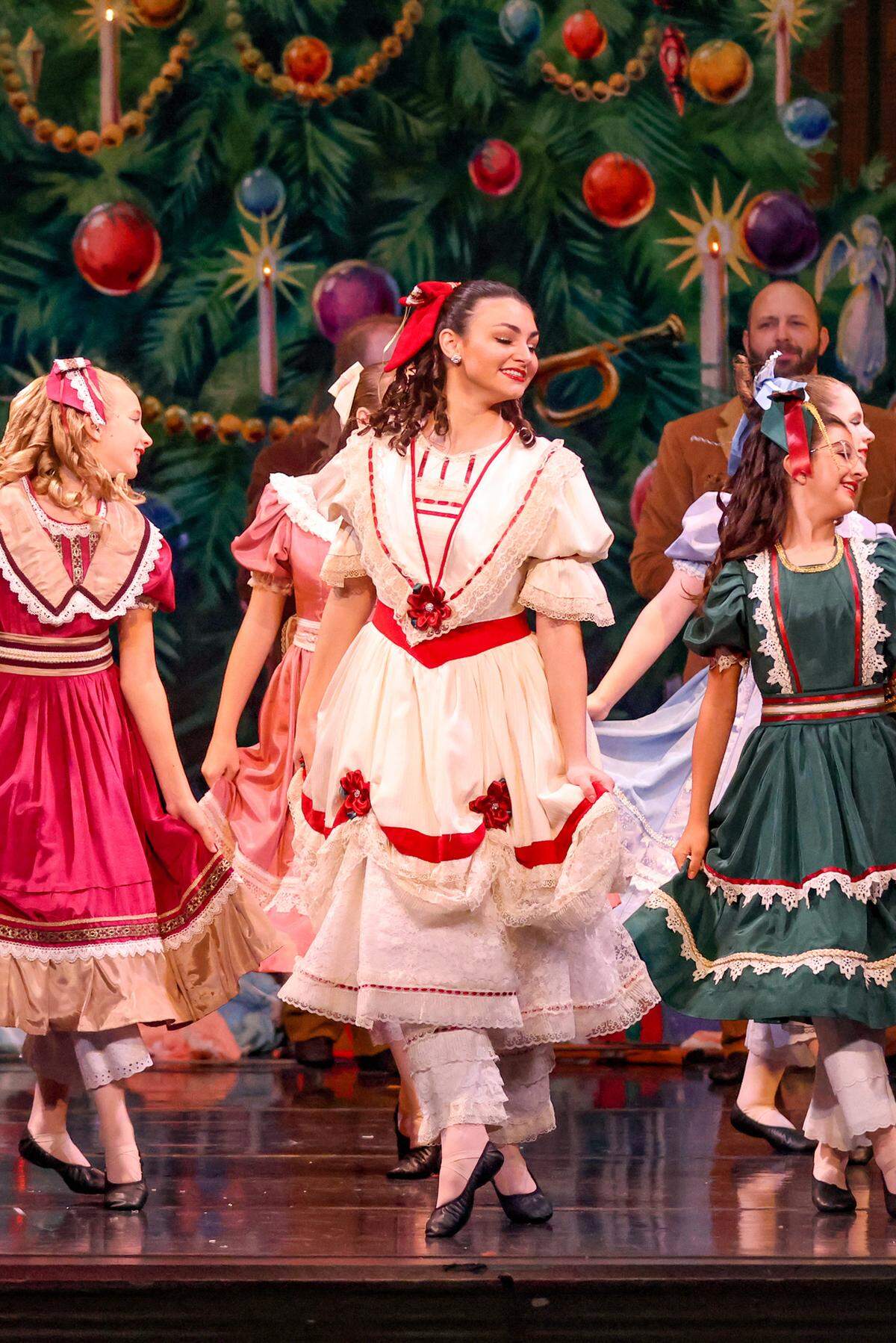 The Otis Redding Foundation brings “O’Tis the Season” to The Capitol Theatre Saturday to showcases its young musical performers and special guest CeeLo Green.