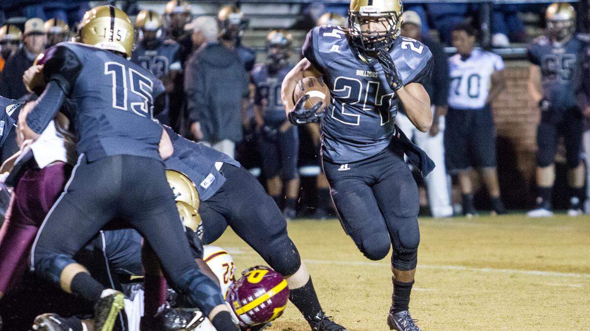 Zach Harvey and the Mary Persons Bulldogs travel to Veterans on Friday for a key GHSA Region 2-AAAA matchup.