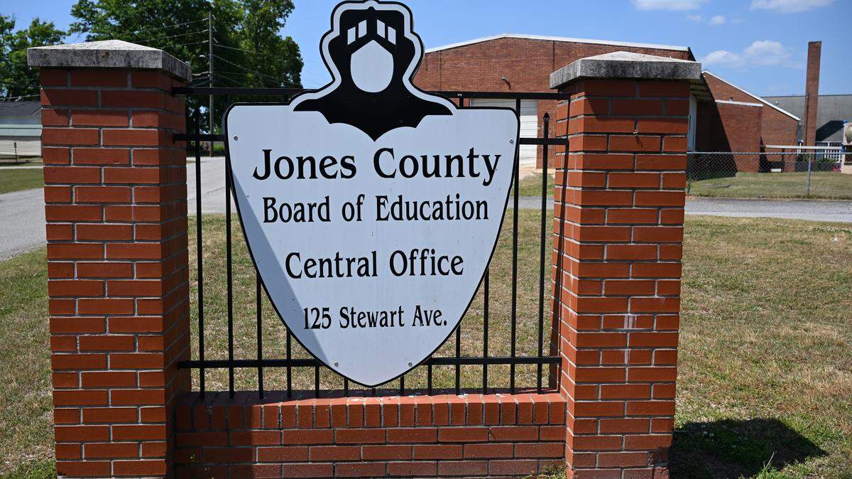Jones County High School parents say their children have been unfairly labeled as gang members and removed from school after administrators and police relied on social media photos to punish students for alleged gang affiliation.