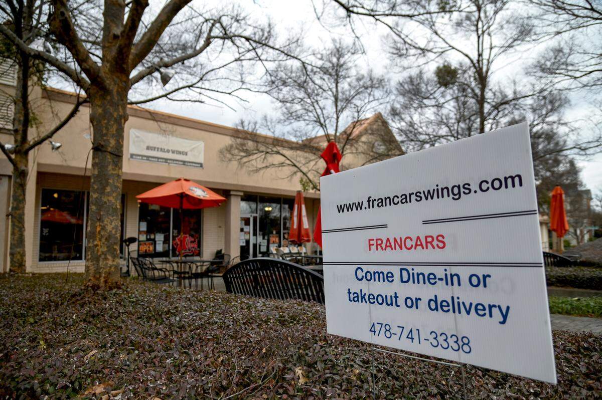 Francar’s Buffalo Wings located at 1365 Linden Ave. in Macon.