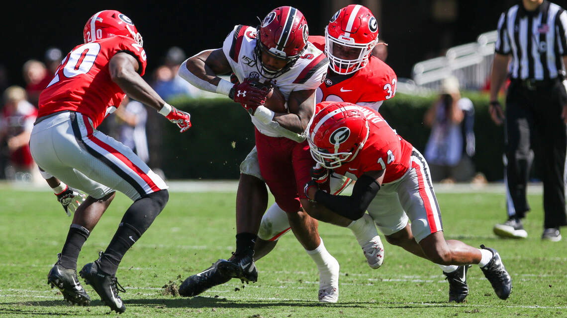 Familiar issues plague Bulldogs secondary in USC loss. How does this problem get fixed?