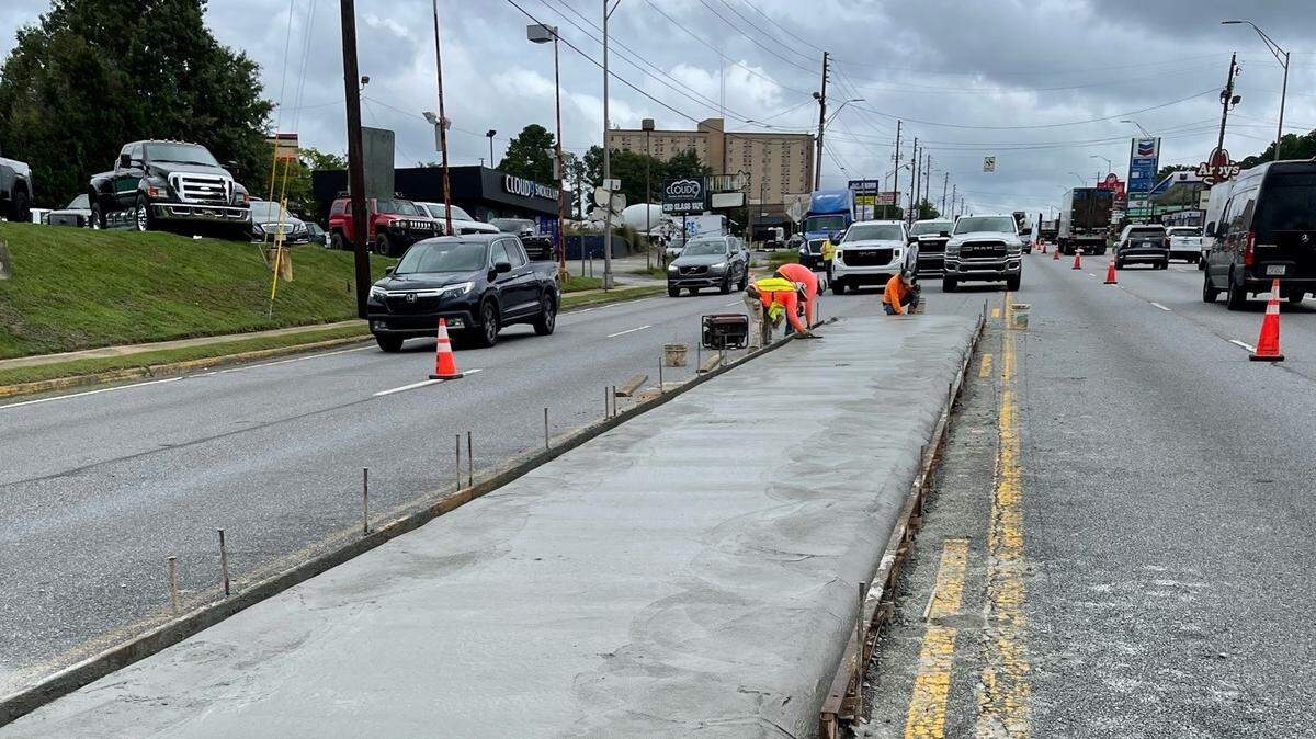 As part of Macon-Bibb County’s Vision Zero Plan, the Georgia Department of Transportation recently installed five medianettes on Gray Highway from Second Street to Shurling Drive.