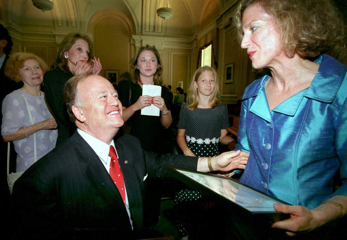 Then-U.S. Sen. Max Cleland at a Macon function in 1998.