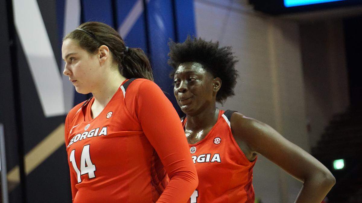 Staiti’s emergence gives Lady Bulldogs ‘fun’ and formidable post presence with Robinson