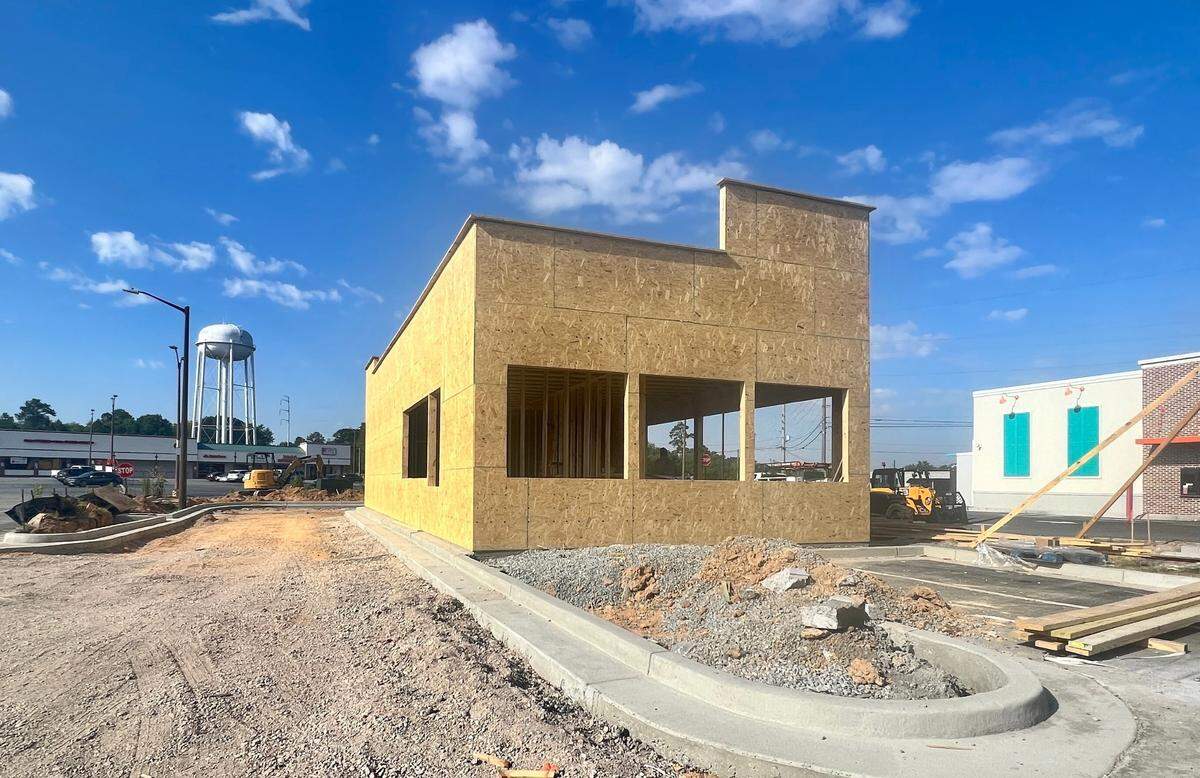 A Red Owl Coffee Company franchise coffee shop is going up at 5586 Thomaston Road in West Macon.