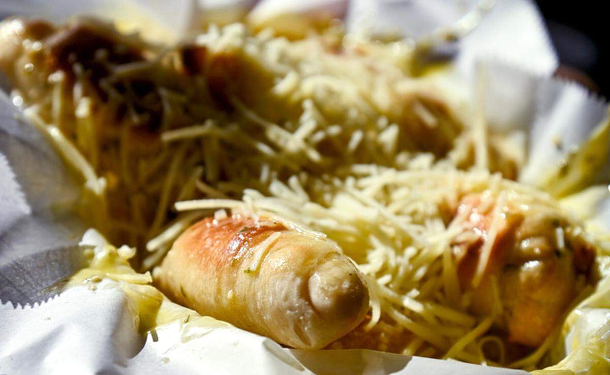 The garlic-buttered bread sticks are beloved at Macon’s Ingleside Village Pizza. (And, pssst, they’re bread sticks, not “knots.”)