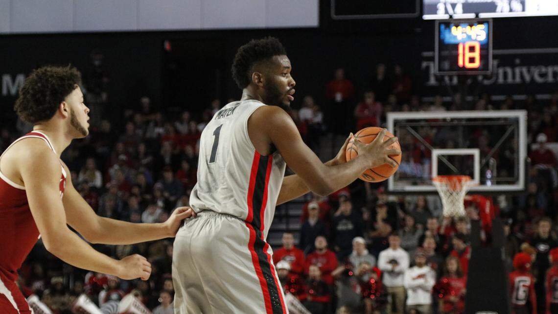 Hoops: Georgia uses quick start, hot shooting to blow past Alabama