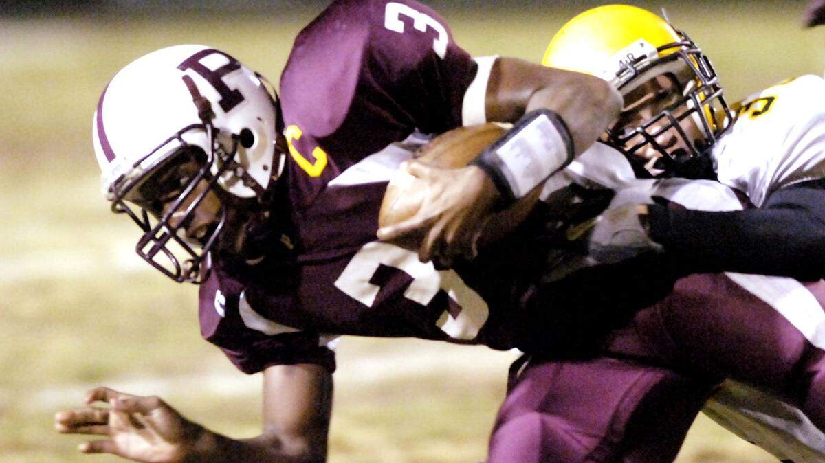 Casey Hayward, former Perry standout, signed with the Atlanta Falcons on Thursday.