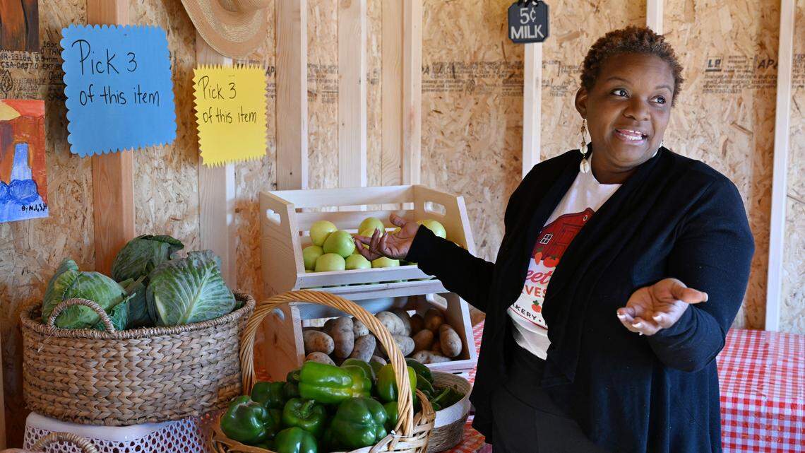 FVSU professor sells low-cost produce from a barn, hoping to help locals in need