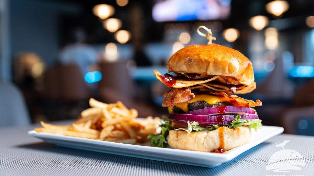 Props Steak and Seafood Restaurant returns to the 2025 Warner Robins Burger Week to defend its title. The restaurant’s The Crunch Burger, pictured here, won the 2024 competition. The burger included a handcrafted patty made from a blend of chuck, brisket and short rib, homemade potato chips, American cheese, bacon, burger sauce, lettuce, tomato, onion, and pickle.
