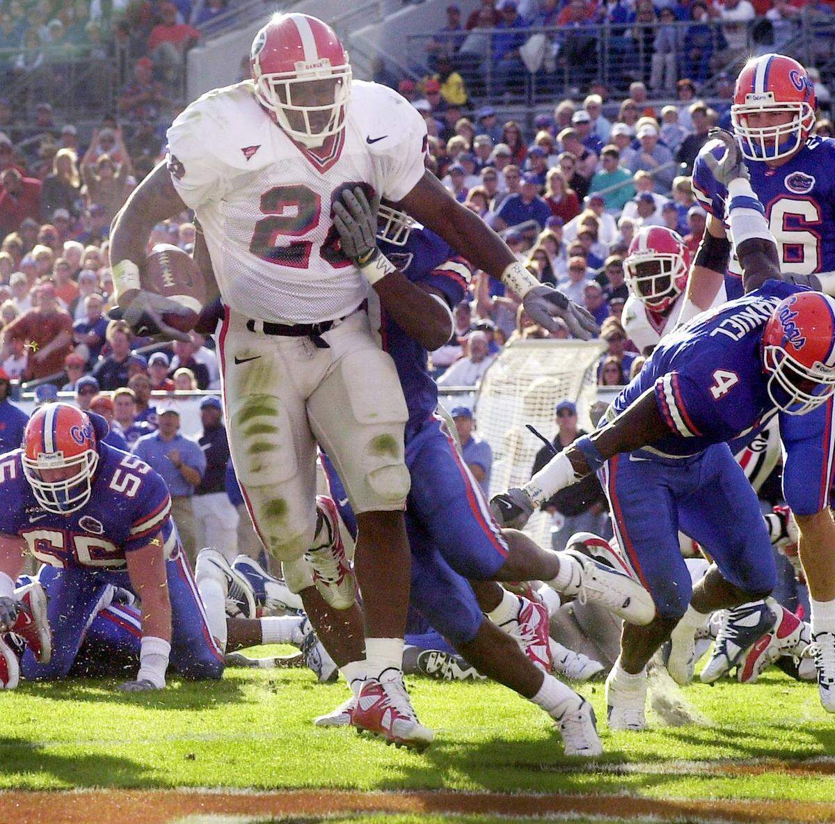 Running back Jasper Sanks led the University of Georgia in rushing as a sophomore with 896 yards in 1999.&nbsp;