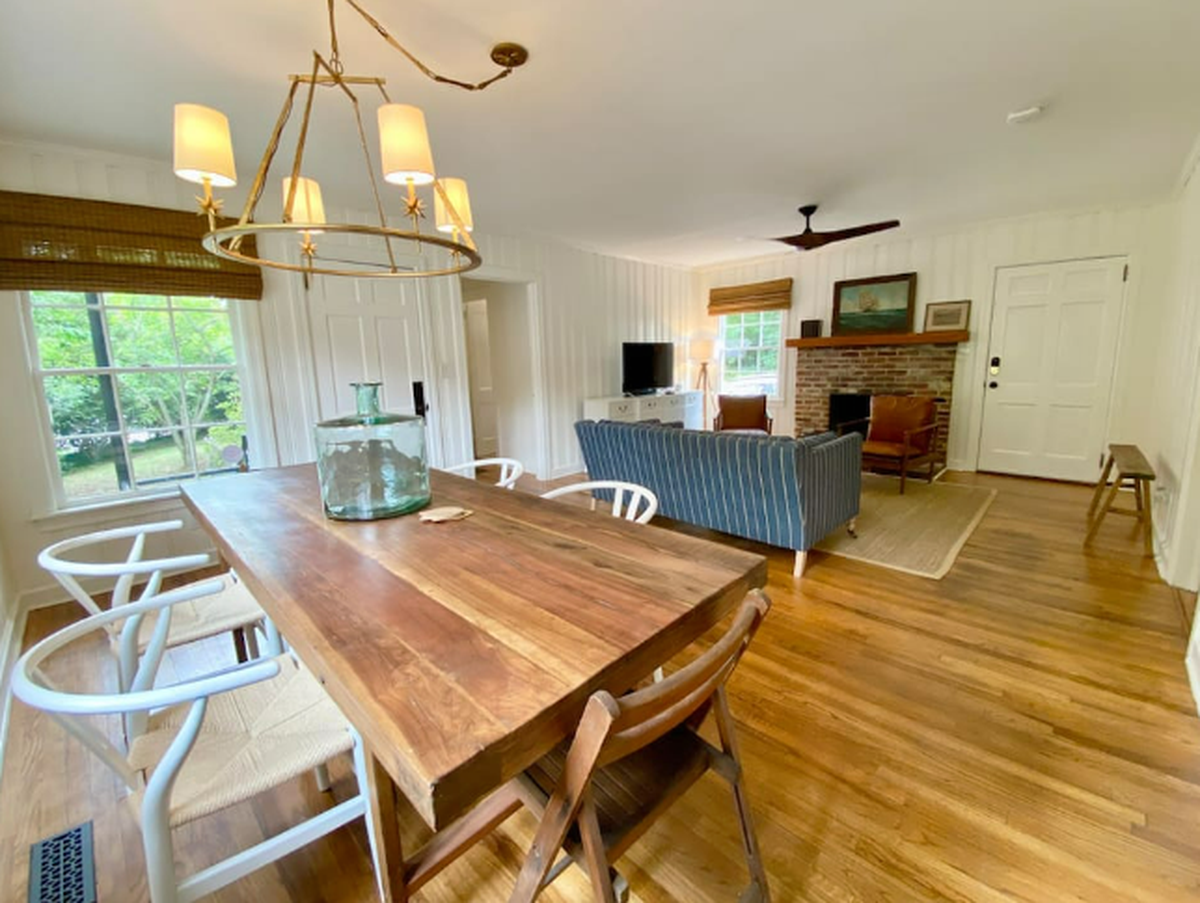 Dogwood Cottage is an adorable home located in a Historic Vineville neighborhood in Macon.