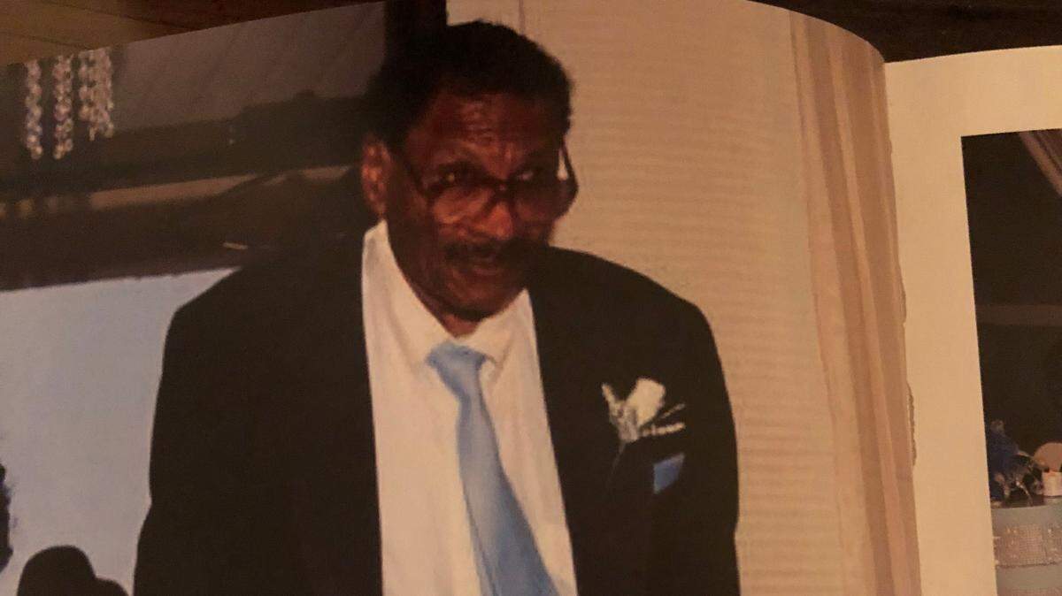 Clarence Hampton