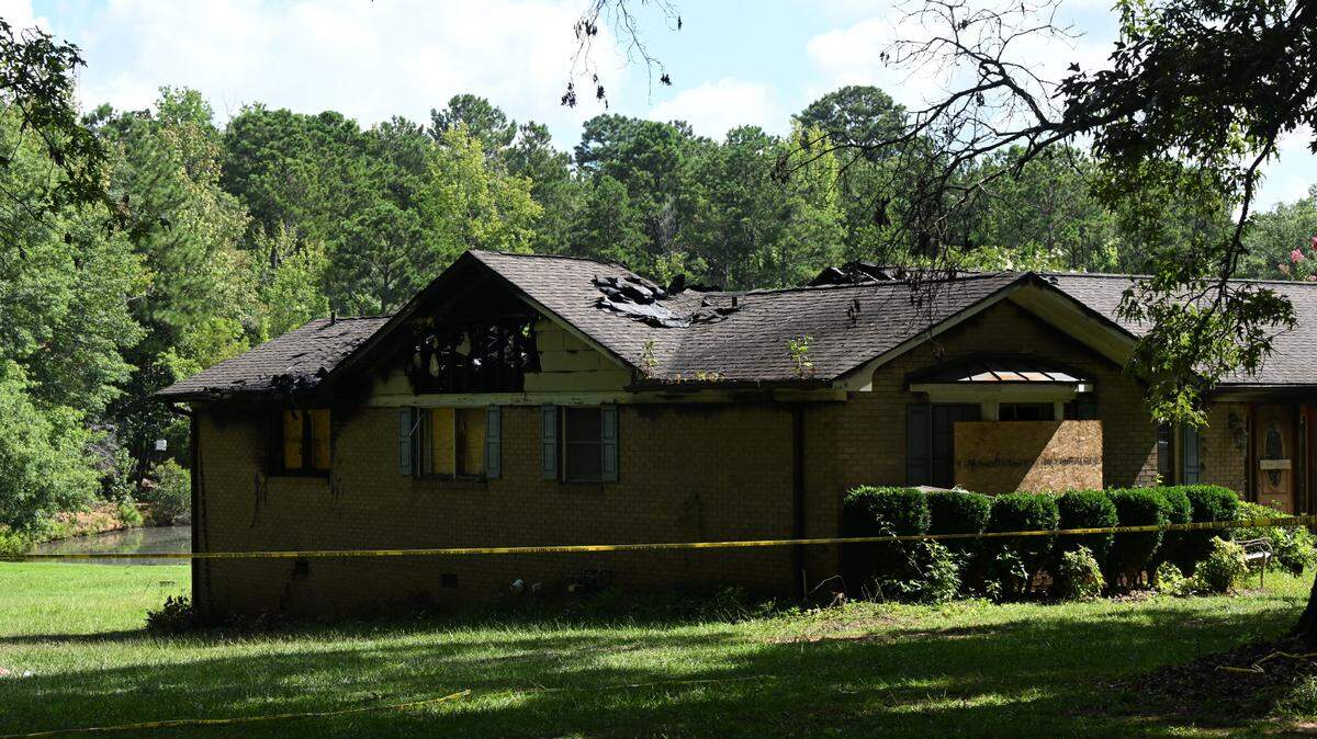 A man was found dead after firefighters extinguished a house fire in Monroe County. Officials are investigating the incident on Lakeside Drive.