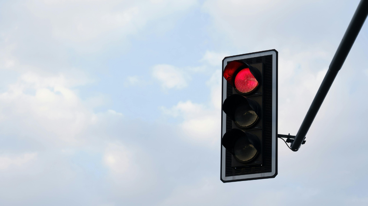Is rat-running in traffic legal?