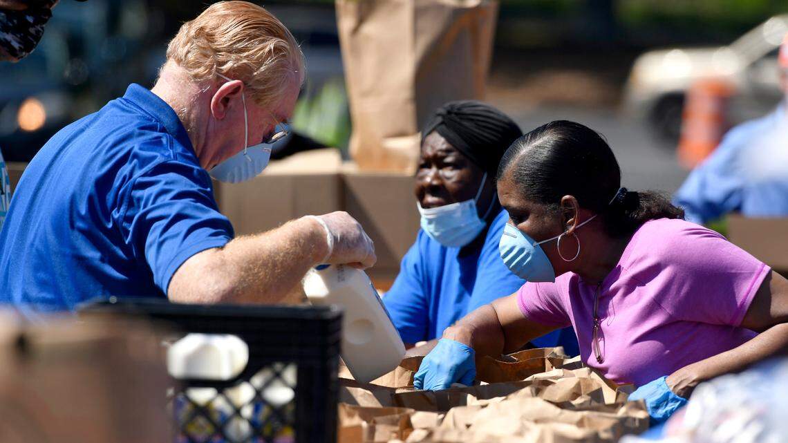 Macon Rotary clubs, food bank, local church hosting food drive today in North Macon