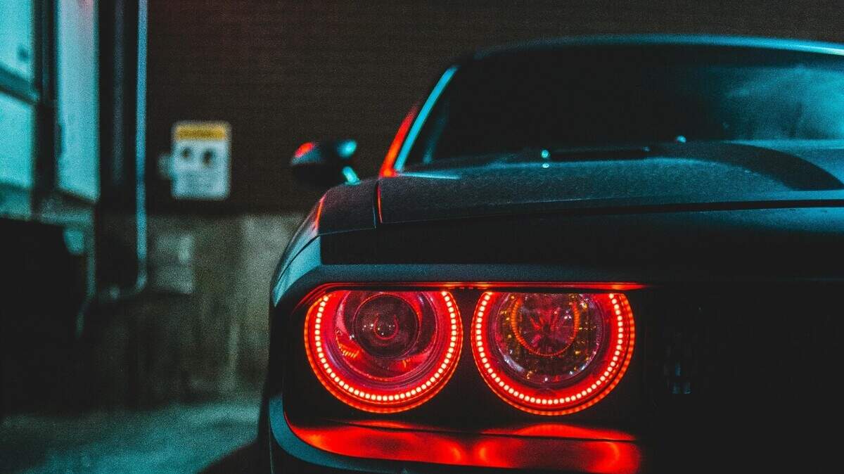 Can you have colored headlights or underglow lights on your car in Georgia?