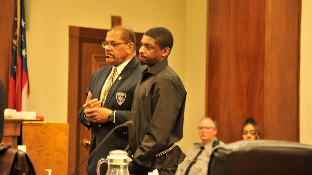 Austin Sharrod Mason, right, in Bibb County Superior Court on Monday, Feb. 13, 2022, where he pleaded guilty to voluntary manslaughter in the Nov. 7, 2019, shooting death of Shakema Dickson at a house on Pio Nono Circle in south Macon.