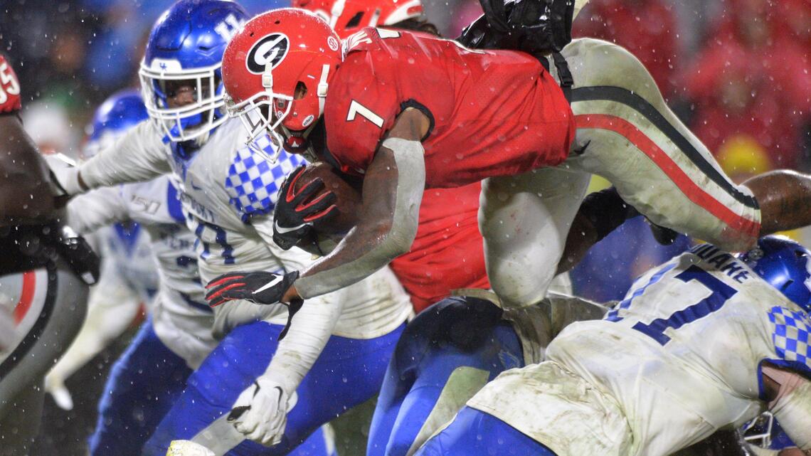‘He needs to go to the NFL.’ How D’Andre Swift carried UGA’s offense to win over Kentucky