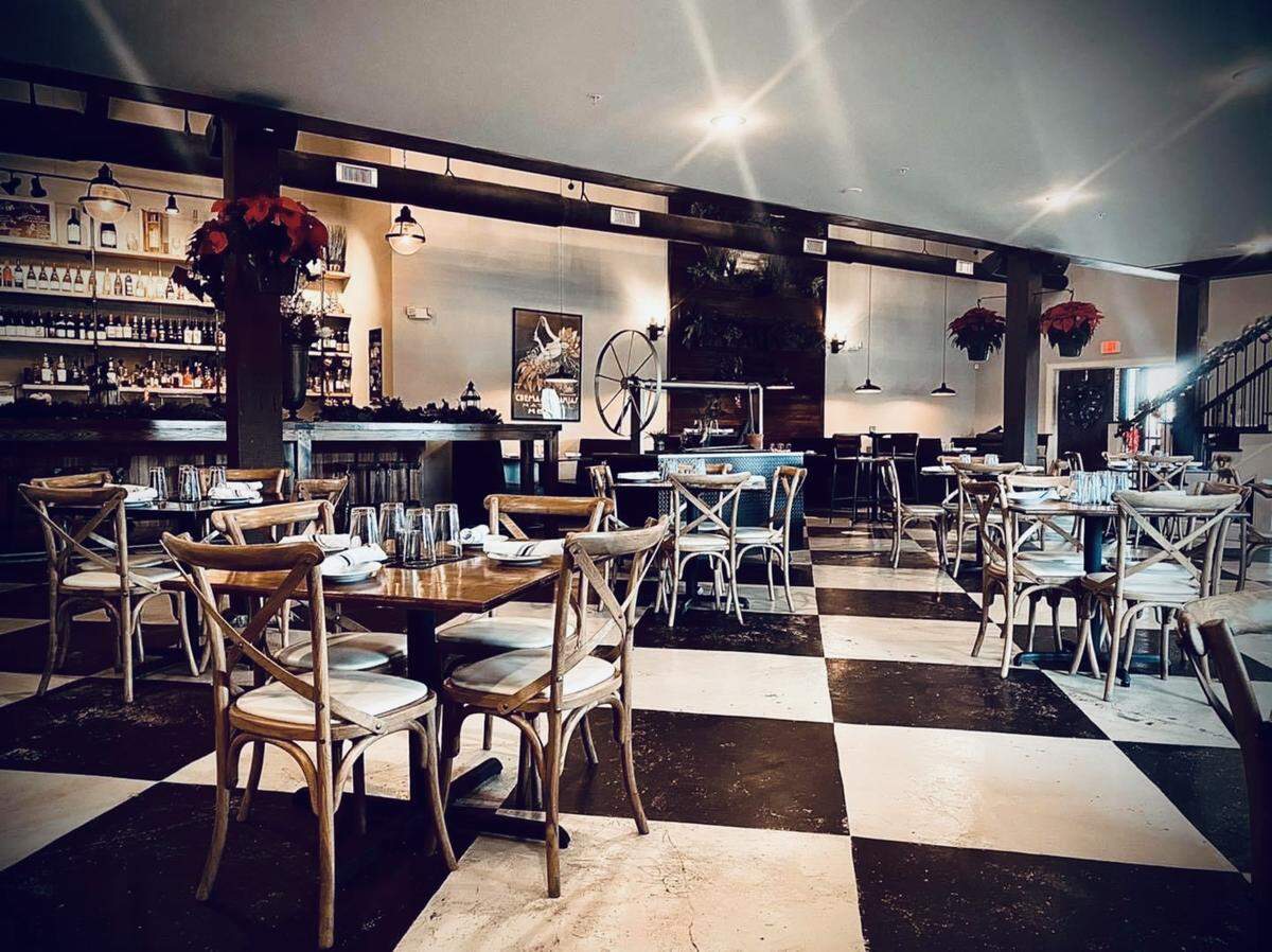 Owner Christian Torres is opening a second location of the popular Fresco Italiano in Tifton (above) at 1208 Russell Parkway in Warner Robins. The restaurant is now expected to open mid-March.