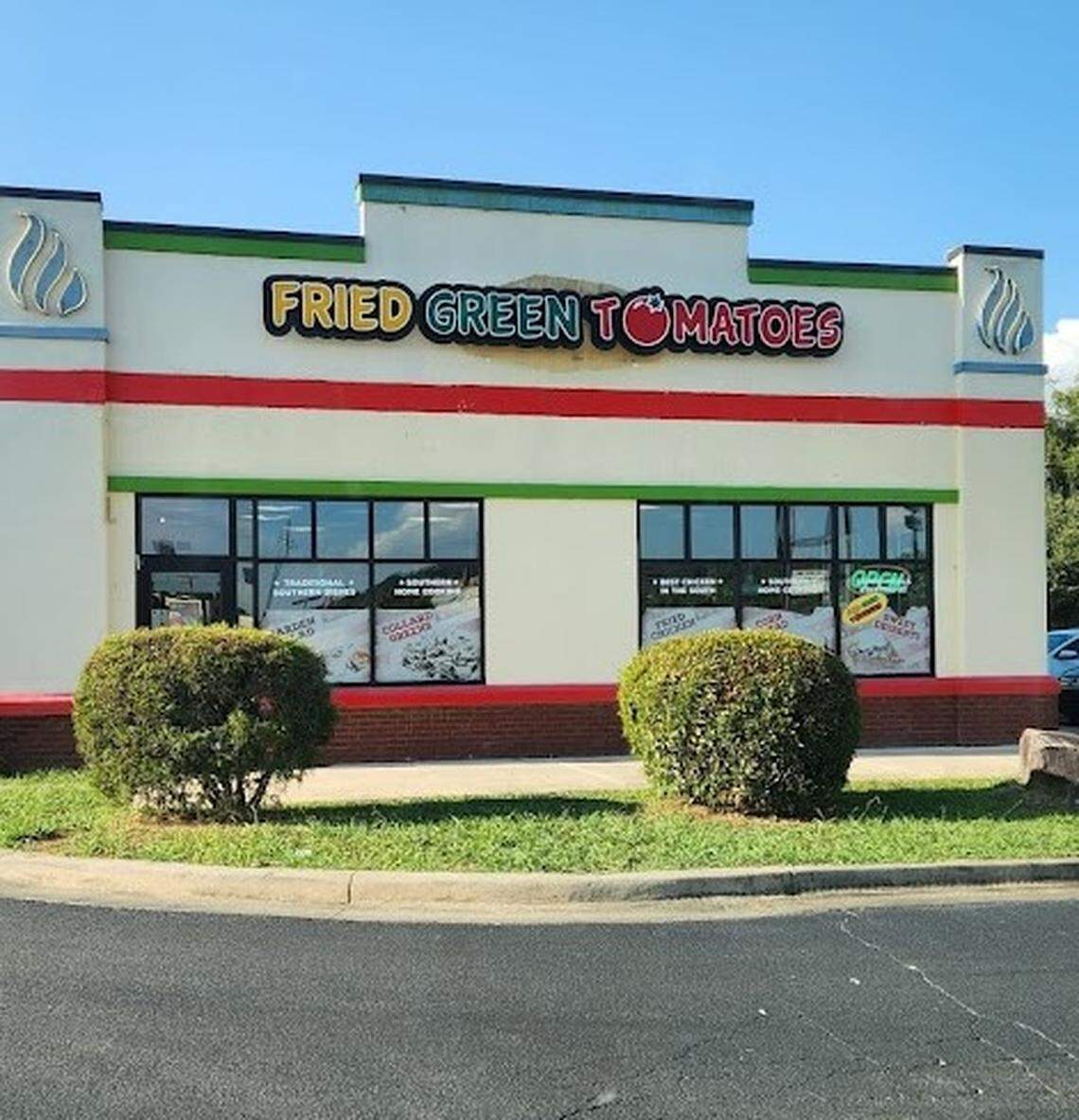 Fried Green Tomatoes in Macon, Georgia has all the fried chicken and mashed potatoes you can eat.