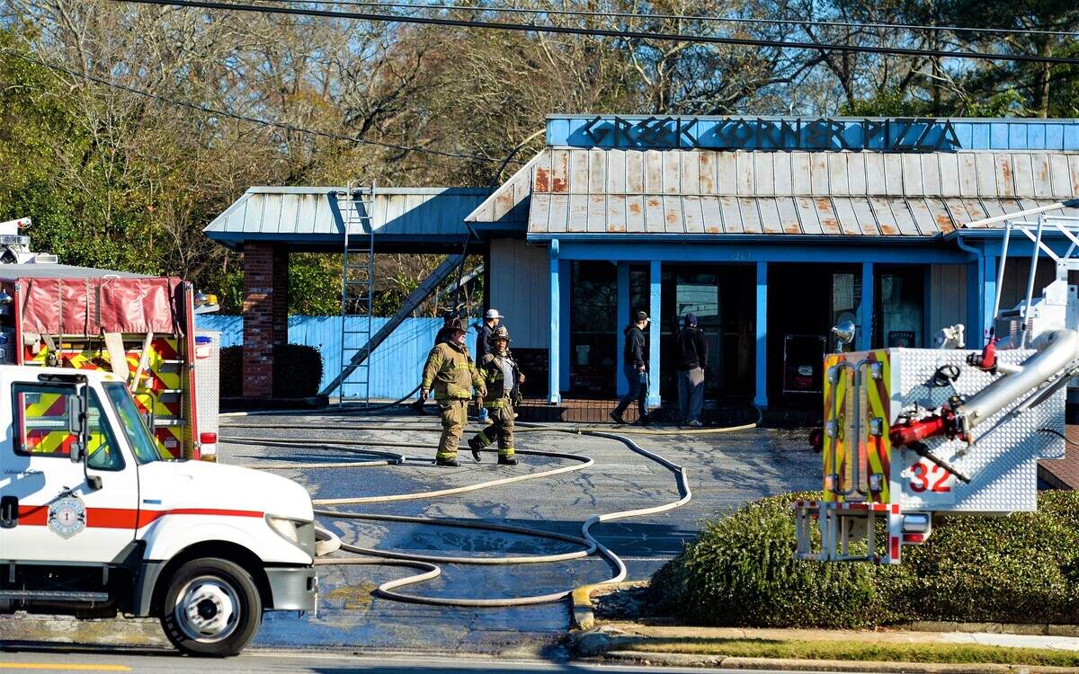 A fire burned down the Greek Corner Pizza at 3267 Vineville Ave. in December, 2021. Maconites still miss it.